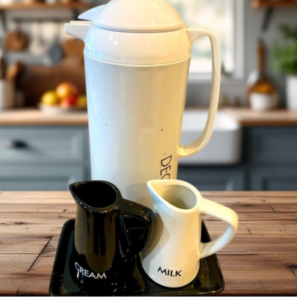 OGGI THERMAL White carafe set with milk/cream servers